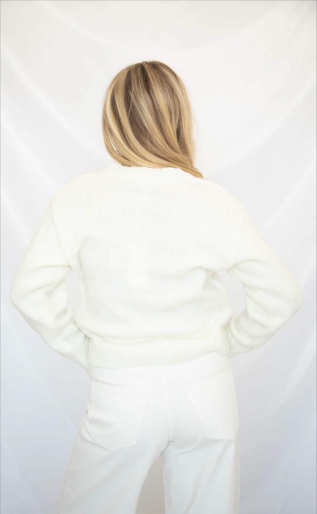 beary bow cardigan - Image 3