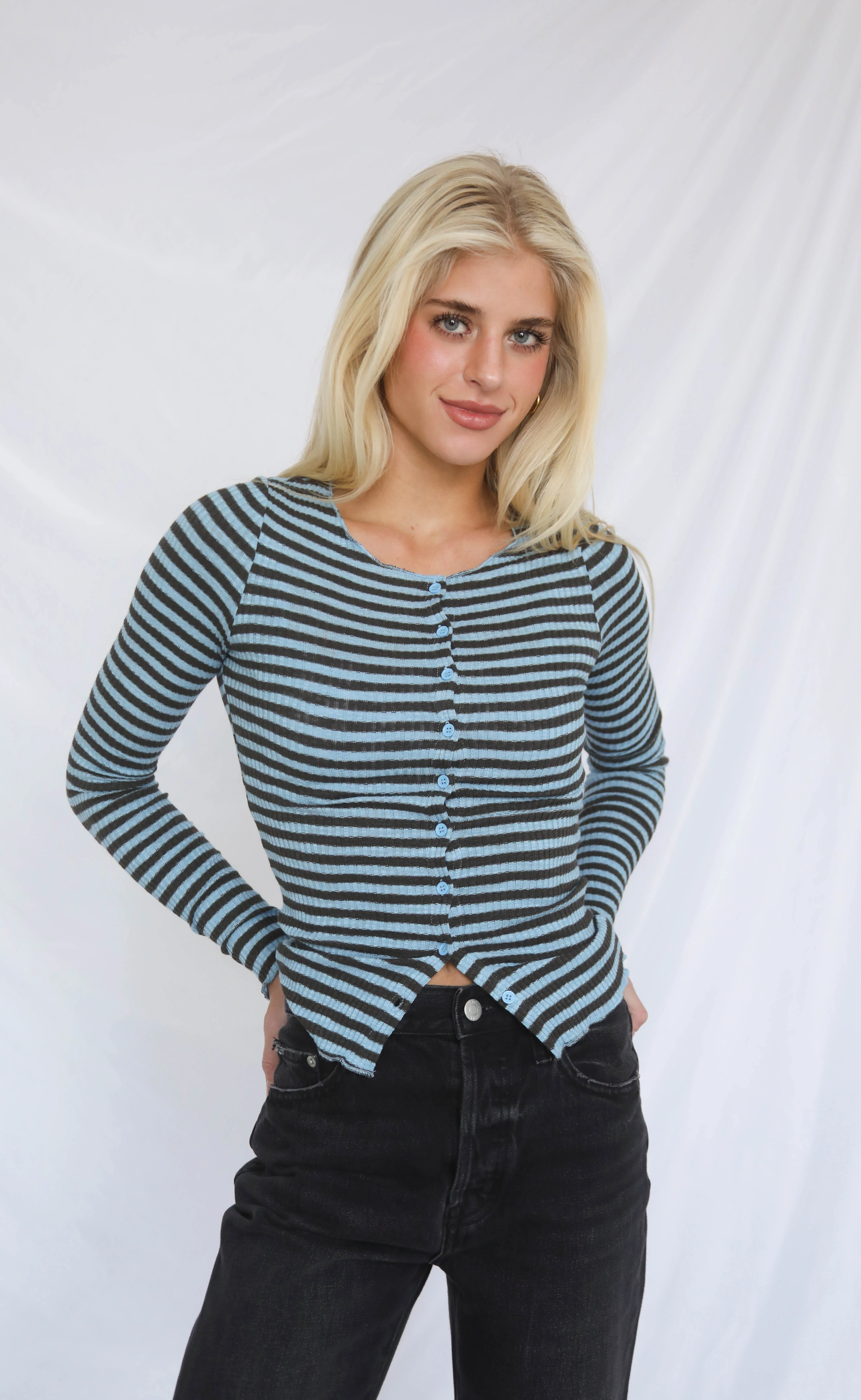 can't shake you stripe top - blue
