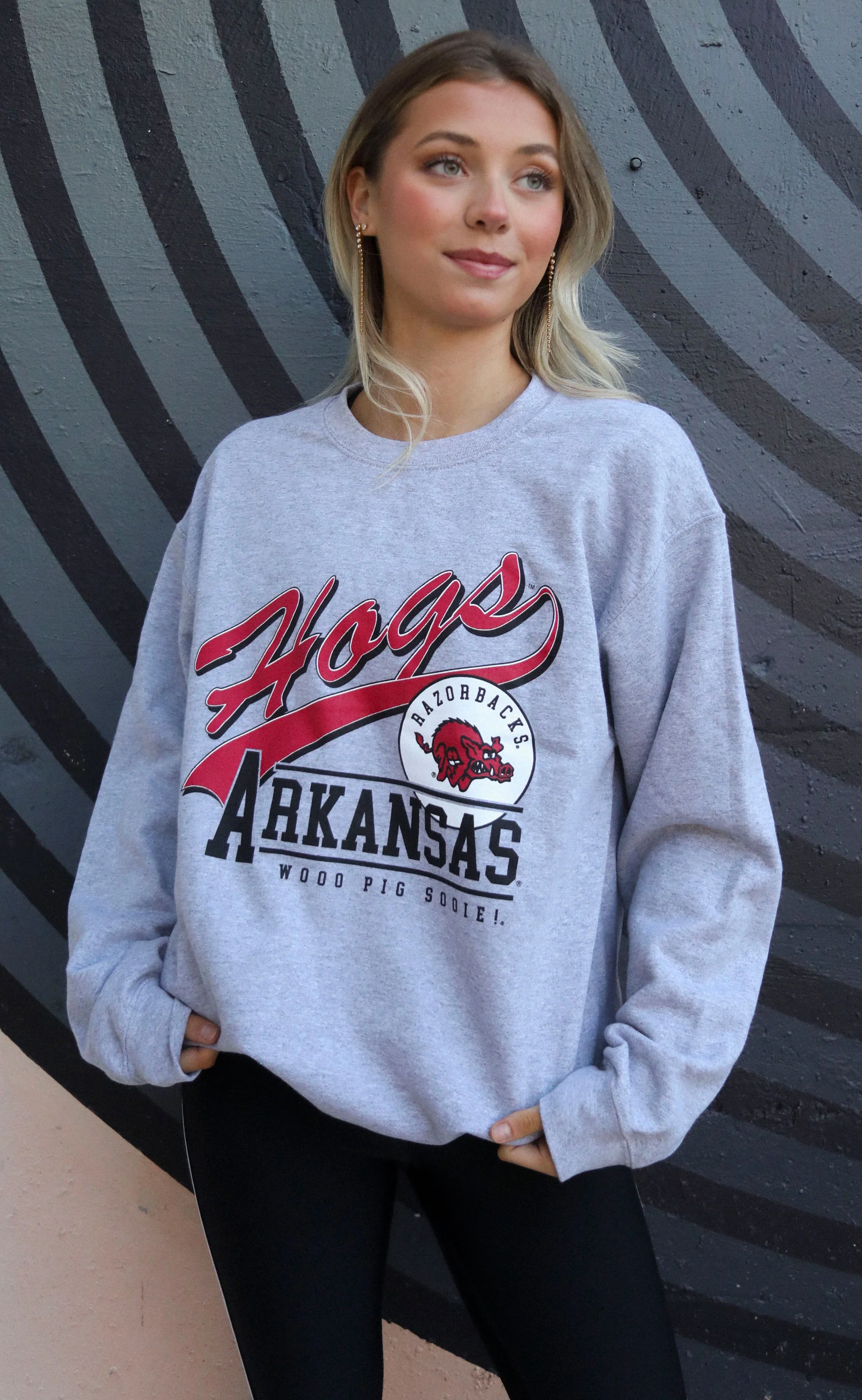 charlie southern: hogs script sweatshirt - grey - Image 2