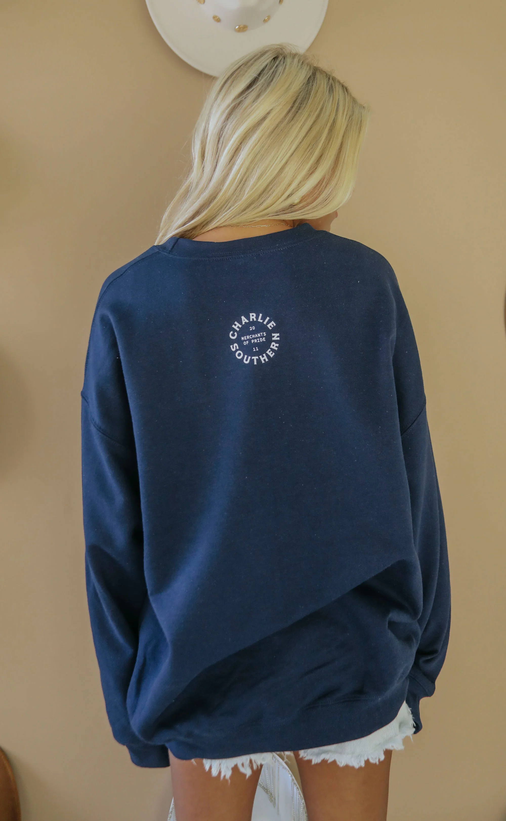 charlie southern: texas bow sweatshirt - Image 3
