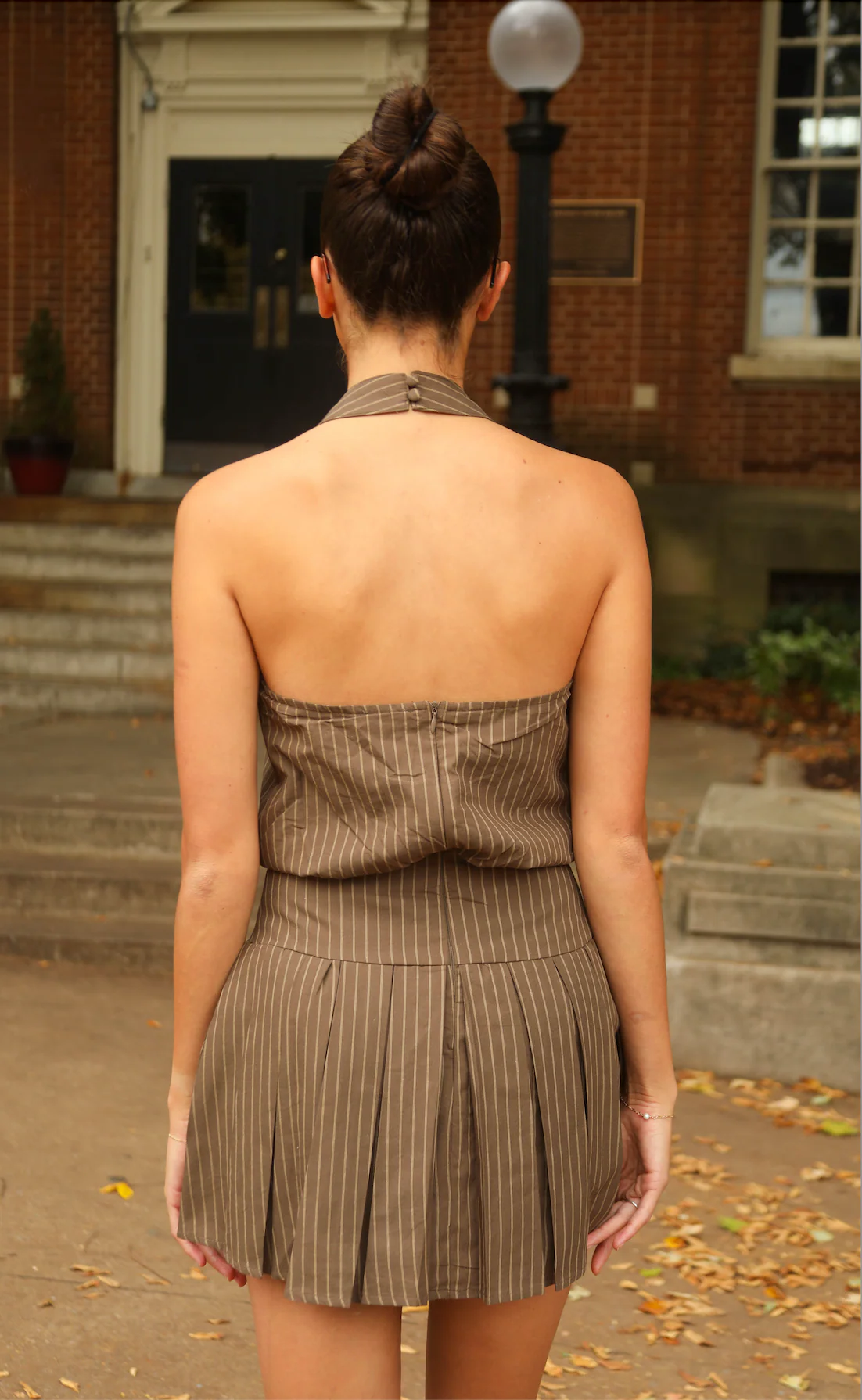 fine line halter mini dress - Image 3