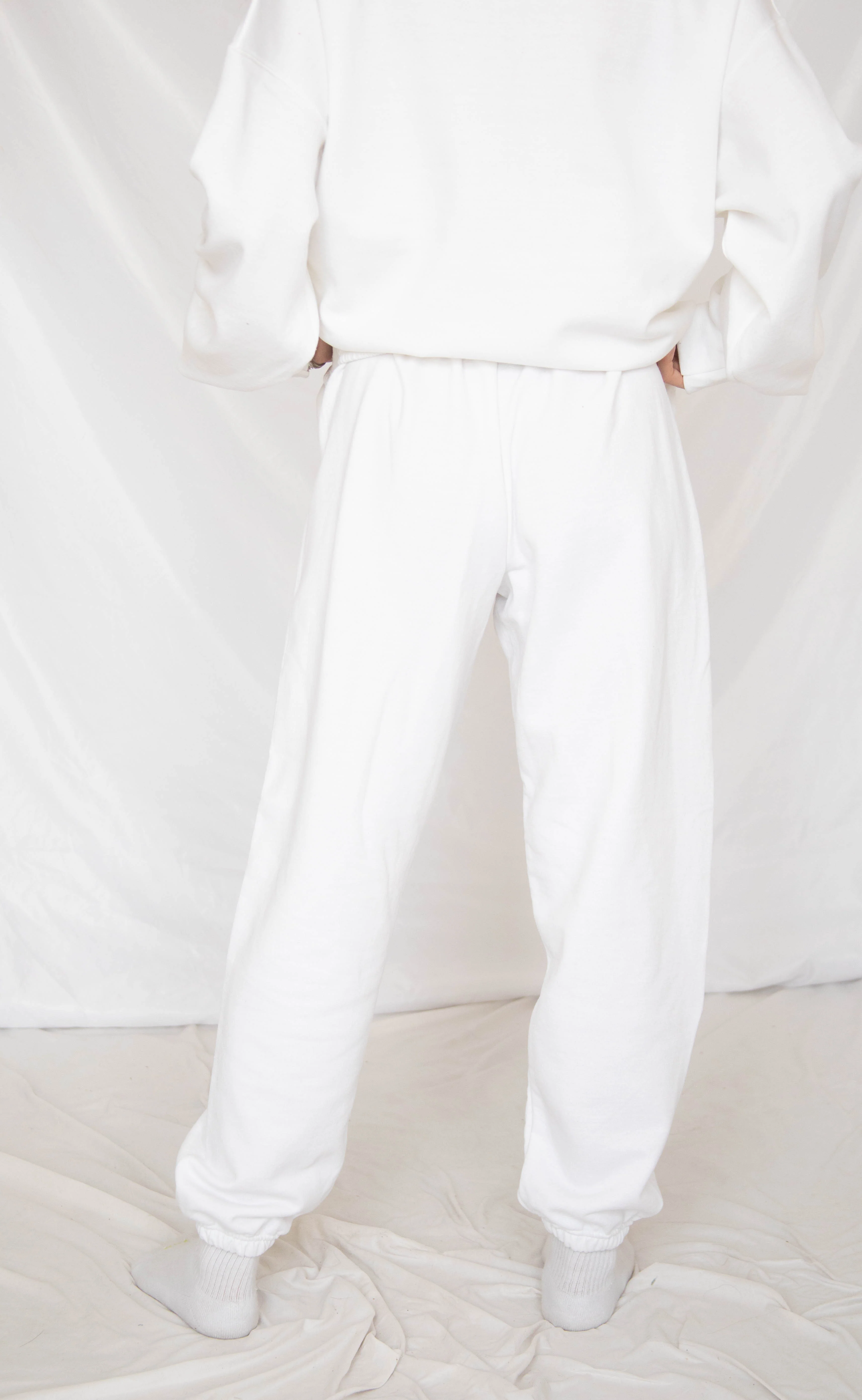 friday + saturday: classic mom sweatpants - blue - Image 4