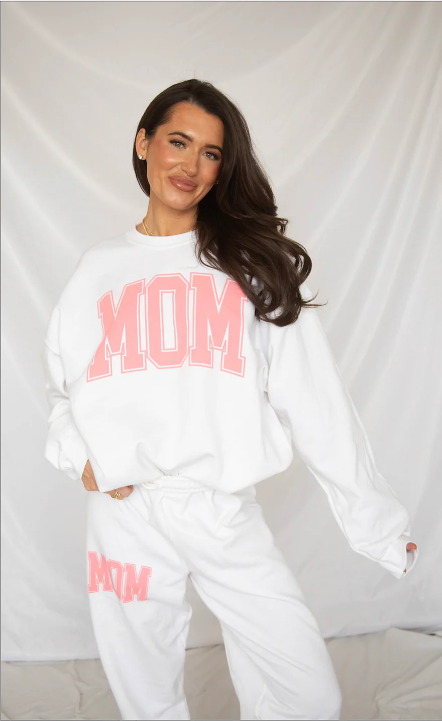 friday + saturday: classic mom sweatshirt - pink