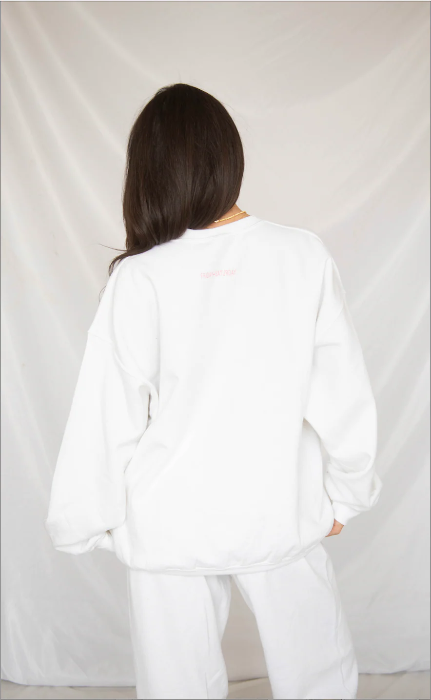 friday + saturday: classic mom sweatshirt - pink - Image 3