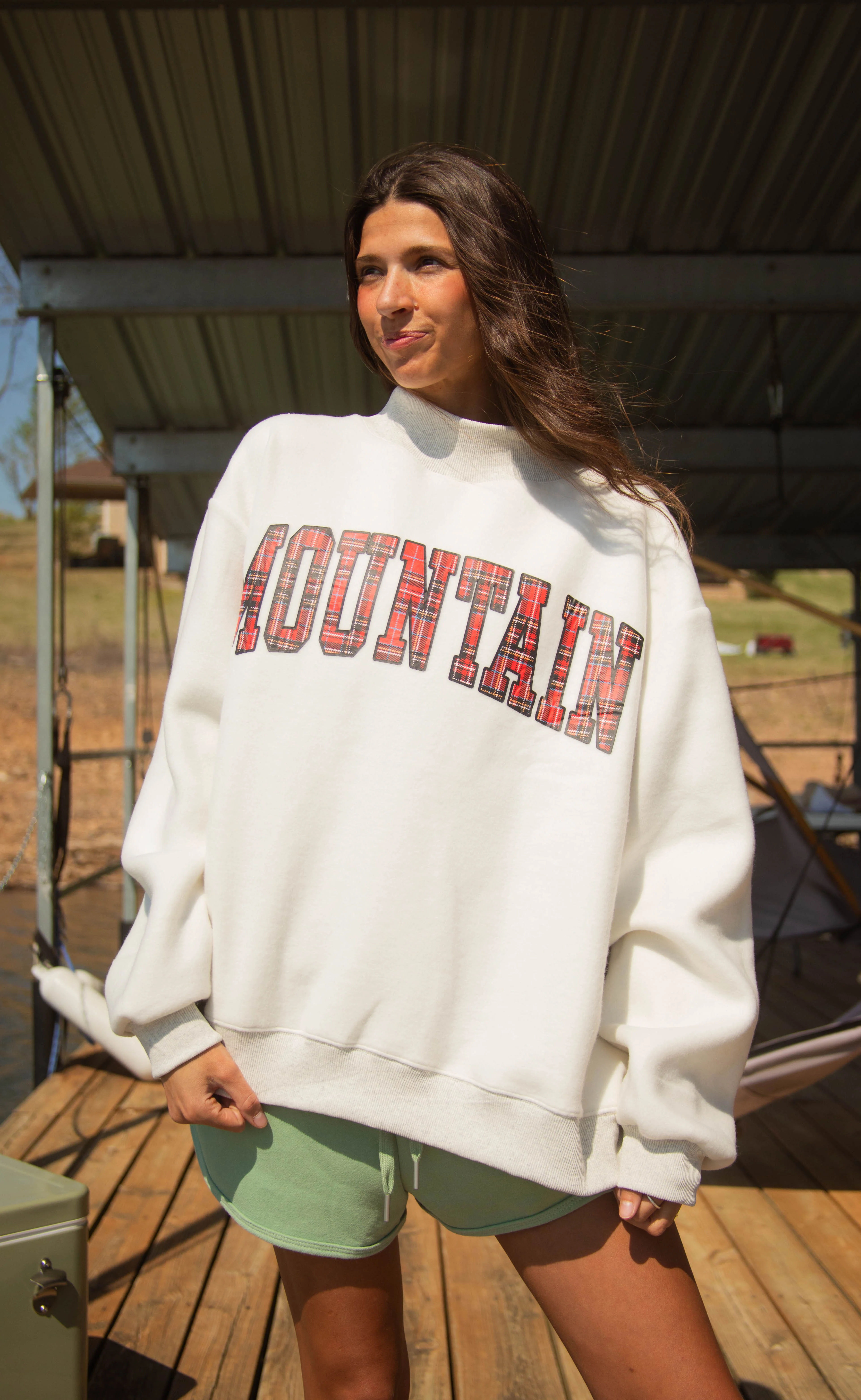lake / mountain reversible mock neck - Image 3