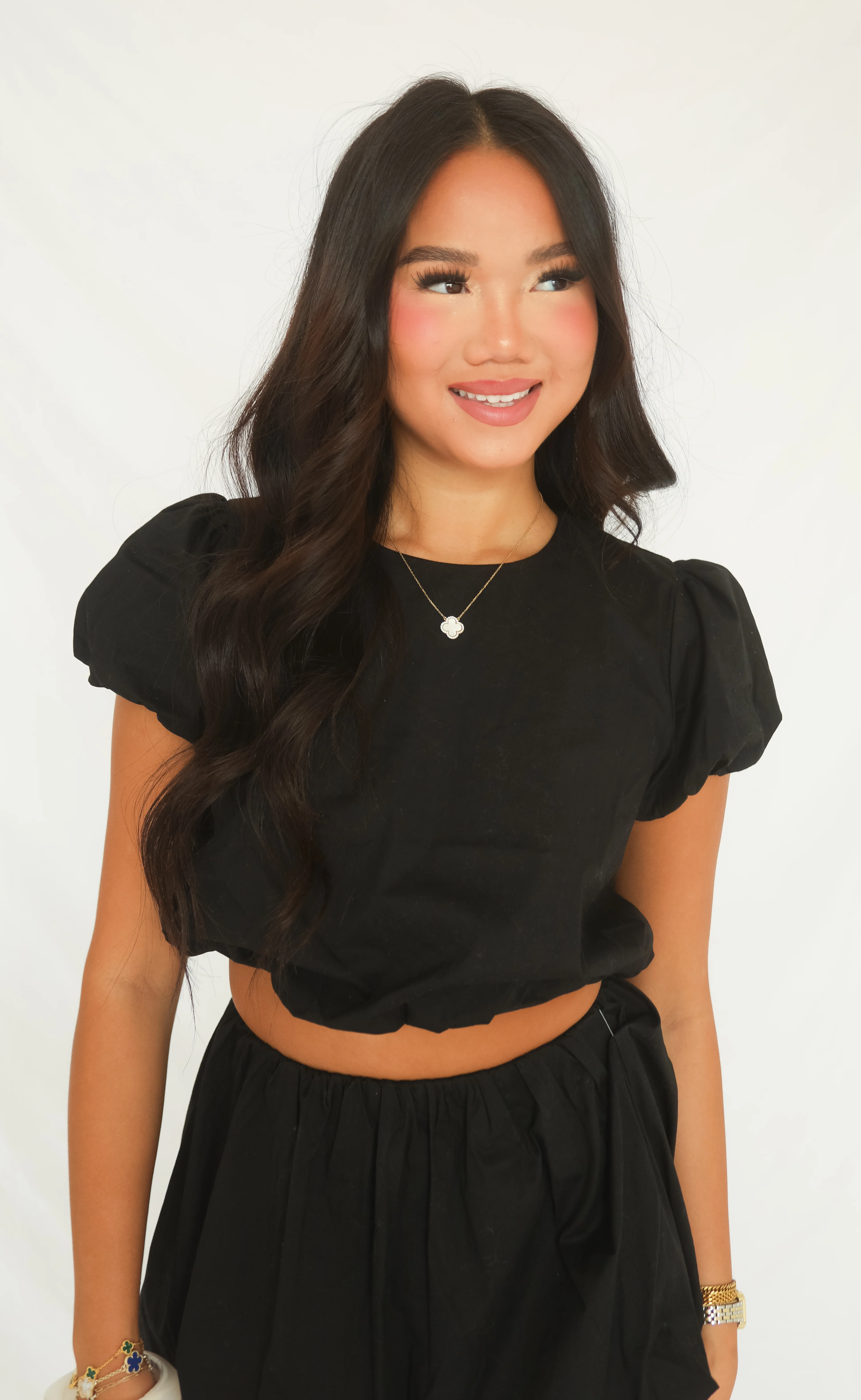 show me your mumu: highland crop top - black poplin - Image 2