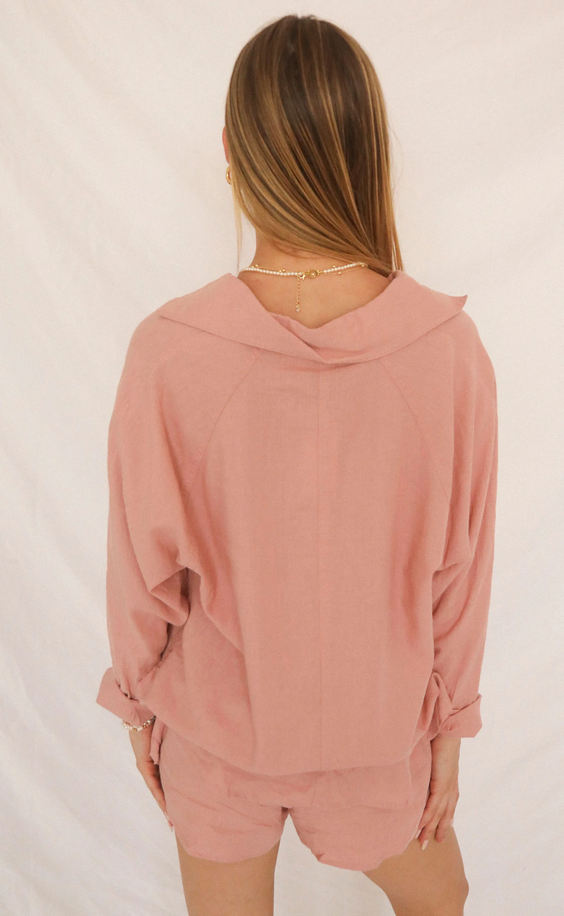 z supply: the perfect linen short - pink smoke - Image 3