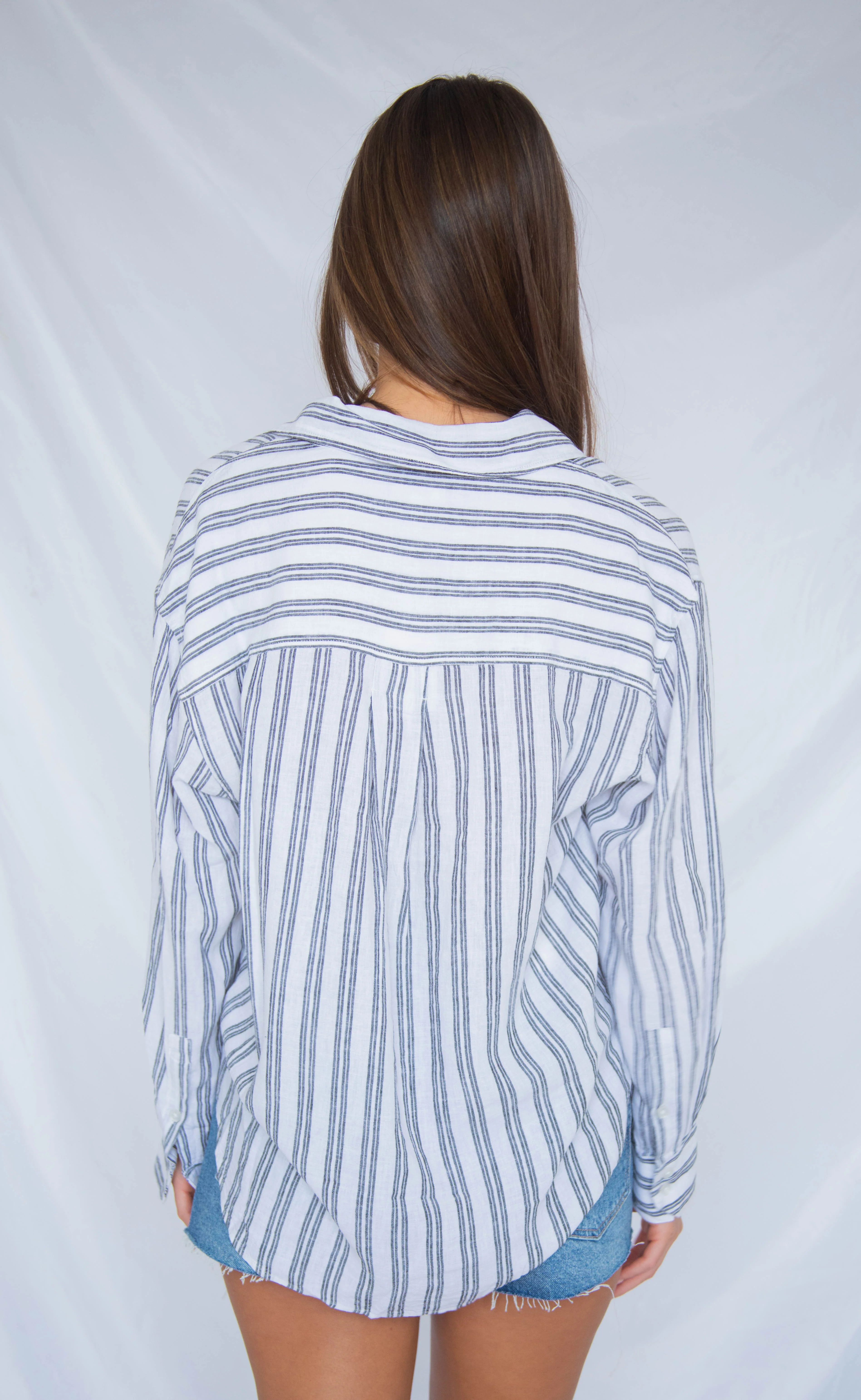 z supply: the perfect striped button up - white - Image 3